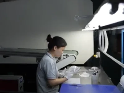 Injection Molding Machine Processing Video 1