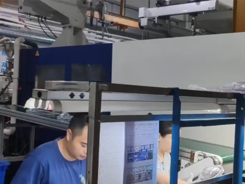 Injection Molding Machine Processing Video 6